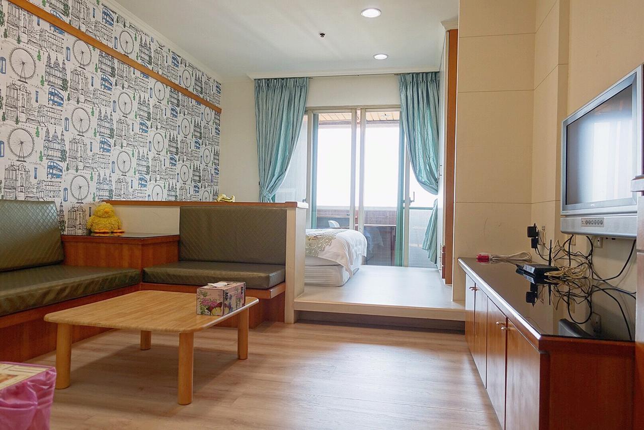Arteyes Theme Suite Sunduo Hall Kaohsiung Eksteriør bilde